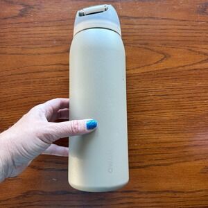 Owala FreeSip Insulated Stainless Steel Water Bottle 24oz Tan Beige Neutral